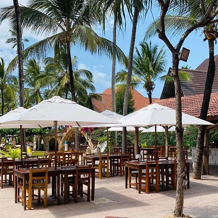Palumboreef Beach Resort Uroa Esterno foto