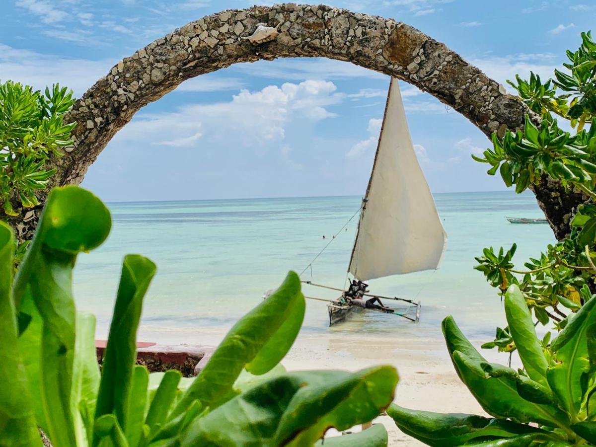Palumboreef Beach Resort Uroa Esterno foto