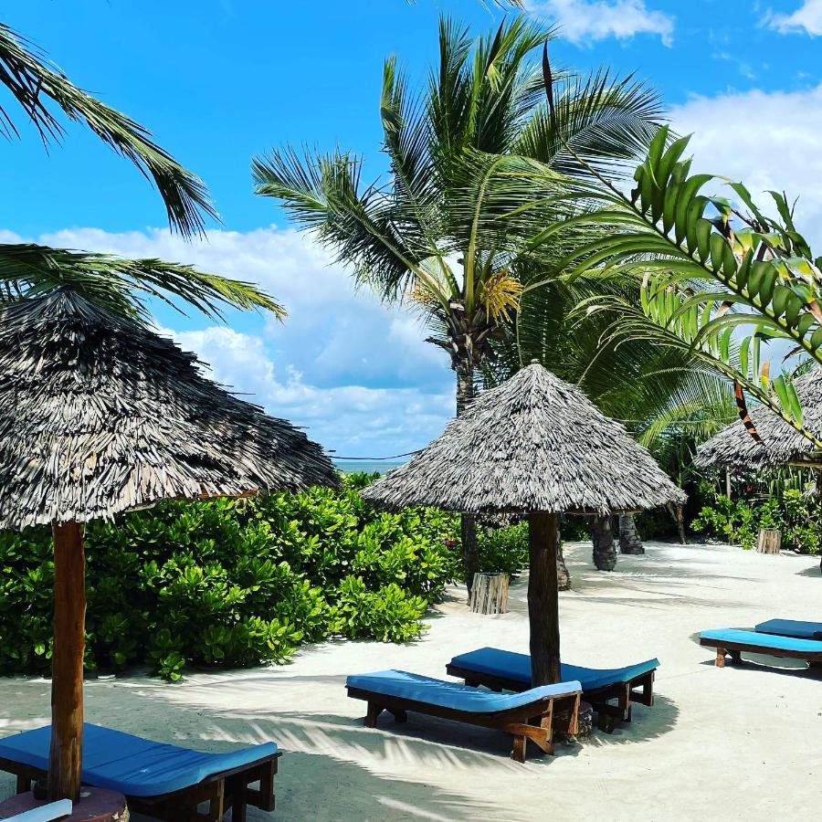 Palumboreef Beach Resort Uroa Esterno foto