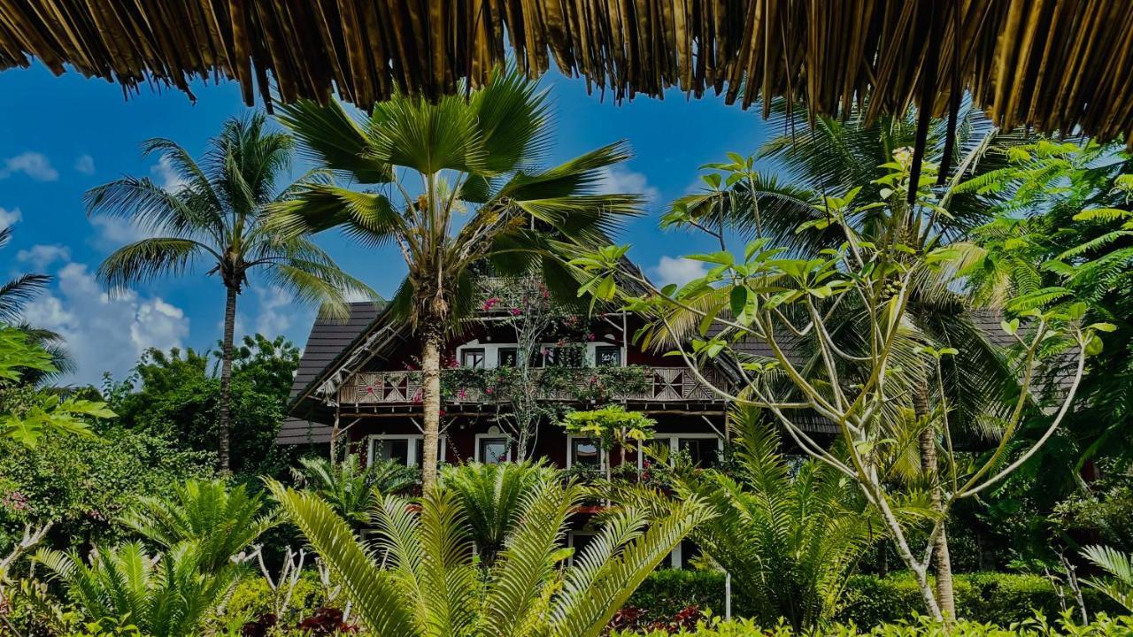Palumboreef Beach Resort Uroa Esterno foto