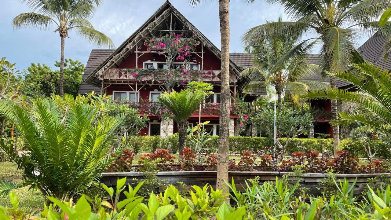 Palumboreef Beach Resort Uroa Esterno foto