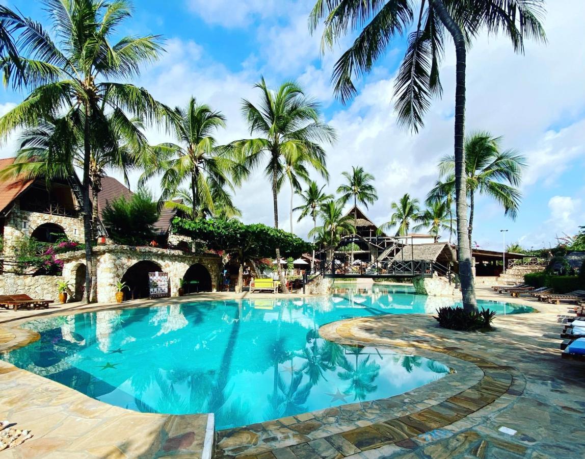 Palumboreef Beach Resort Uroa Esterno foto